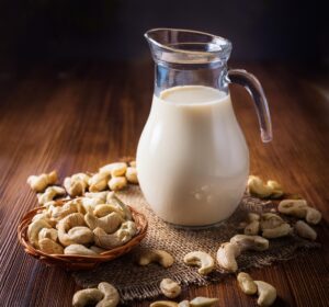 Cashew Milk 1